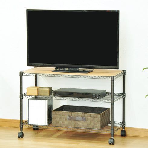 【落ち着いた空間を演出する】
落ち着いたマットなブラウンカラーは、木目調の家具やフローリングとも相性が良く、書斎やリビングをシックで温かみのある空間に演出します。