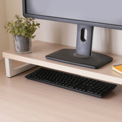 モニター台としても使用ができ、下部にはキーボードも収納することで限られた机上スペースを有効活用することができます。