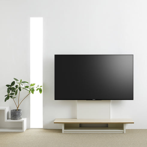 壁掛けテレビをしたいけど壁に穴はあけられない、そんな方にピッタリの自立式テレビスタンド"SWING(スウィング)シリーズ"のAS-WG1200タイプです。