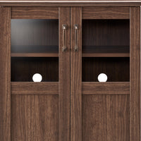 【使いやすさを追求した設計】可動式の棚板と便利な配線孔で、収納物や機器に合わせて自由にレイアウトできます。