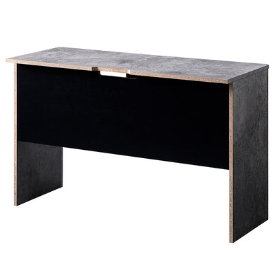 【背面まで美しい、抜かりないデザイン】
お部屋の間仕切りとしても使えるよう、普段は見えない背面まで美しく仕上げた、どこから見ても様になるデスクです。