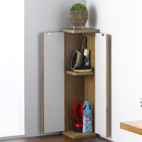 【隠す収納で空間美を追求】洗剤やブラシなど、普段使いのアイテムも扉の中にすっきり収まります。