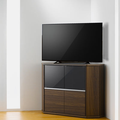 高さのあるミドルタイプのテレビ台は、ダイニングスペースなどで椅子に座ったままテレビを見る方にピッタリです。