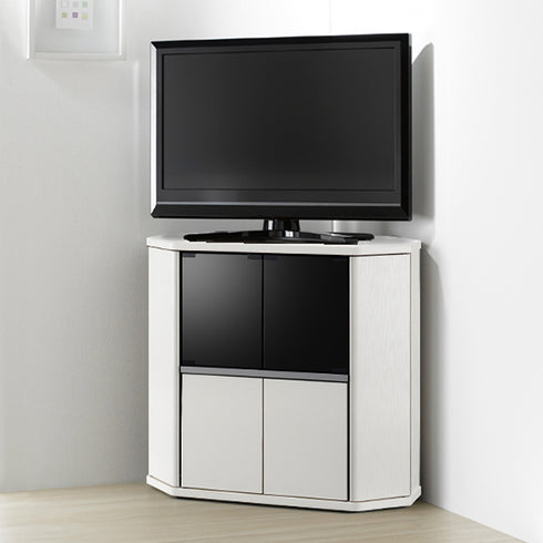 高さのあるミドルタイプのテレビ台は、ダイニングスペースなどで椅子に座ったままテレビを見る方にピッタリです。