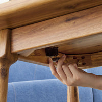 【安定感を保つアジャスター】脚裏のアジャスターで、床の段差にも柔軟に対応し、ガタつきを防ぎます。