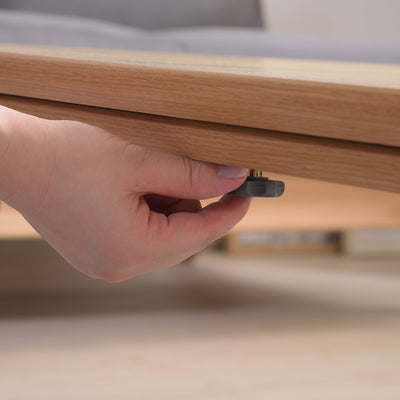 ヒーターが横から見えにくく普段使い用としても最適なデザインな上、天板を固定するネジ付きなので、オフシーズンでもテーブルとしてご使用いただけます。