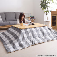 【快適なこたつライフ】天板がしっかり固定されるので、こたつに入ったままでも安心して作業ができます。