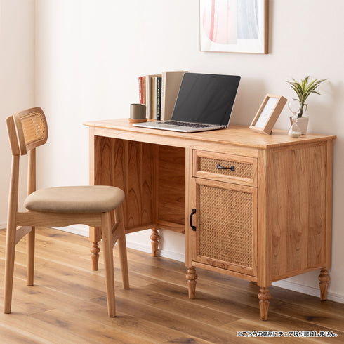 天然素材を最大限に生かしたナチュラルデザインは、アジアンテイストから北欧テイスト、ビンテージテイストまで、幅広いインテリアに合わせやすいです。