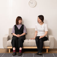 【大切な人と語らう空間】ゆったりとした奥行きで、二人でも気兼ねなく会話を楽しめるデザインです。
