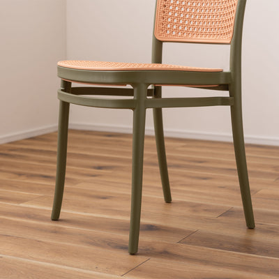 樹脂チェア(W430×D535×H850)