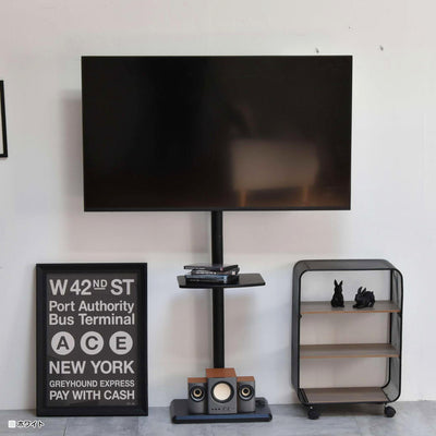 【テレビ周りを美しく整理】
無段階で高さを変えられる棚板にレコーダーや小物を、土台にはスピーカーを置くことができ、ごちゃつきがちな配線もまとめてすっきり片付きます。