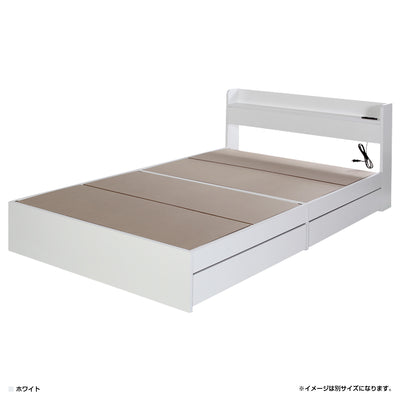 【明るい寝室をつくるホワイト】
お部屋をパッと明るく見せるホワイトのフレームは、ガーリーからシンプルモダンまでどんなテイストにもマッチし、巾木よけ加工で壁にぴったり設置できる気配り設計も魅力です。