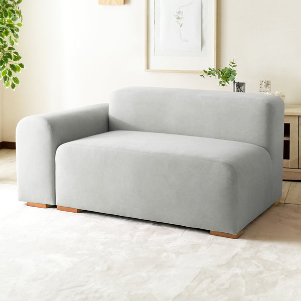 組合せ自由なフレキシブルスタイルのファブリックソファの片肘タイプです。
