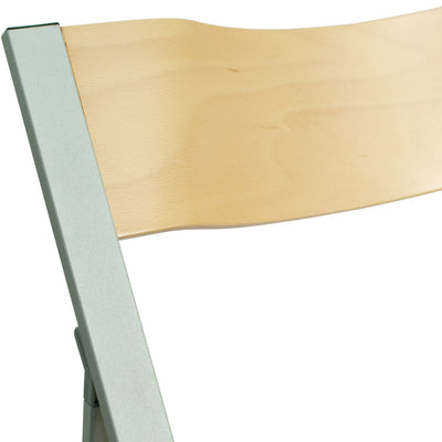 カラーは、3種類の天然木から選択することができ、単色でも複数色揃えてもオシャレな空間を作り出していただけます。