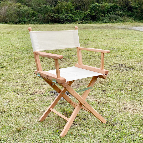 イタリアの老舗木工家具メーカー「La Sedia(ラ・セディア)社」による、ディレクターズチェアです。