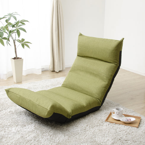 座り心地を徹底的に追求した、贅沢なリラックスチェアです。