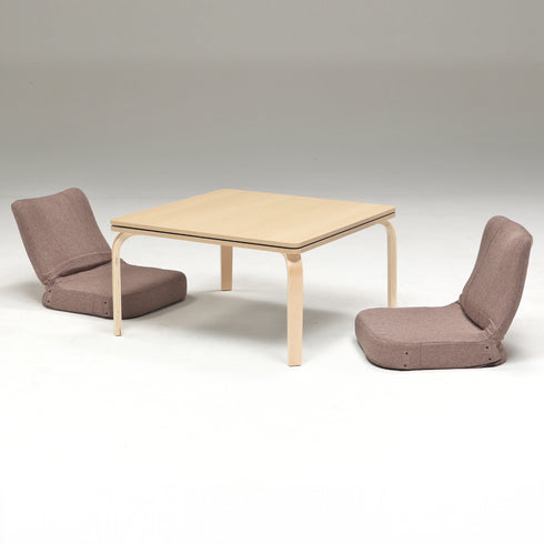 【布団を外して夏仕様】こたつ布団を外せばすっきりデスクとして使え、年中使える実用性の高さが魅力のパーソナルセットです。