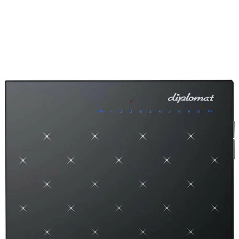 ロックシステムは従来のテンキーボタンを採用せず、フラットタイプのスタイリッシュで多機能な独自のタッチパネル式になっており、ロゴをタッチし現れた数字と記号を押すだけで、簡単にロック操作を行っていただけます。