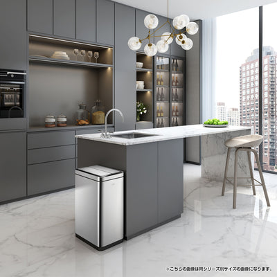 デジタルパネルのタッチボタンでフタを開けるとフタが開放モードとなり、約20分間開いたままとなるため調理の際のゴミ捨てなどのときに便利です。