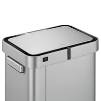 【使いやすさを追求したディテール】側面の電源スイッチでセンサーON/OFFを切り替え、シーンに合わせて省エネも可能です。