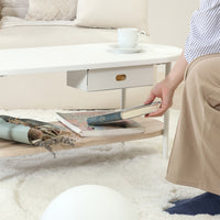 【たっぷり収納で広々空間】本や雑誌、ブランケットなどを下棚に収納すれば、天板上がいつでもスッキリ片付きます。