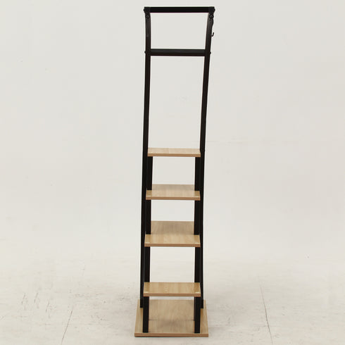 【圧迫感のない、スマートな佇まい】
奥行き33cmのスリムな設計は、お部屋に圧迫感を与えることなく、限られたスペースでもスマートに設置できます。