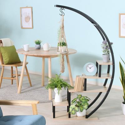 【暮らしに寄り添う、個性派ラック】
個性的でありながら温かみのあるデザインは、リビングやダイニングの主役になり、植物や小物を飾るだけで、毎日がもっと楽しくなる空間を演出します。