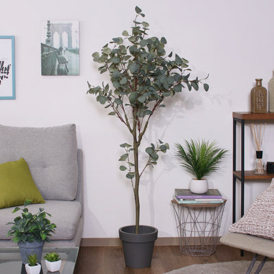 本物の植物のようなリアルな質感を再現した、ユーカリのフェイクグリーンです。