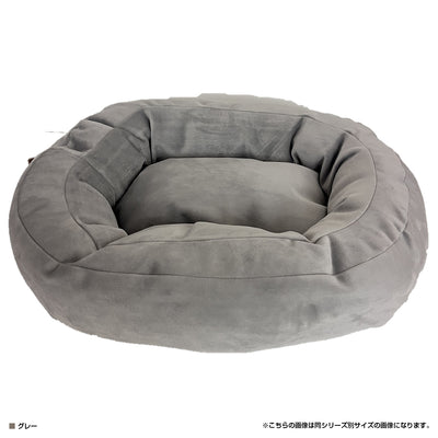 【空間に溶け込む上質グレー】
洗練されたグレーのベロア調生地が上質な空間を演出し、洗濯機で丸洗いできて、へたりにくく常にふかふかの状態を保つこのベッドは、デザイン性と機能性を両立させたいあなたにぴったりの選択です。