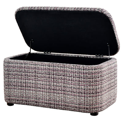 【たっぷりしまえる、魔法の椅子】
座面の下には思いがけないほどの大容量スペースが広がり、ブランケットやおもちゃ、雑誌など散らかりがちなアレコレをすっきり隠して、お部屋をいつもきれいに保ちます。