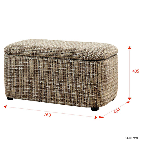 【置く場所を選ばない、絶妙サイズ】
幅76cm、奥行き40cmのコンパクト設計ながら、玄関で靴を履くときの腰掛けにも、リビングのソファ前にもぴったり収まる、暮らしに寄り添うサイズ感です。