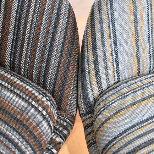 派手すぎないハイセンスなカラーリングで、ブラウンとグレーの2色からお好みに合わせてお選びください。