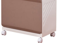 【移動もラクラクなキャスター付き】お掃除やレイアウト変更もスムーズに行える、安定感のあるキャスターを装備しています。