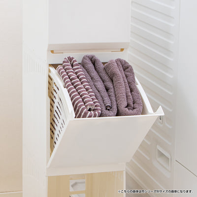 【出し入れ簡単、ストッパー機能】
バスケットは引き出すと開いた状態でしっかり止まるストッパー付きのため、中身をたくさん入れても安定感があり、片手でもスムーズに出し入れが可能です。