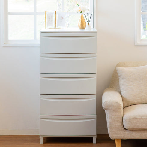 中身が見えないのでリビングやキッチン、ランドリールームなど様々な場所でお使いいただけます。