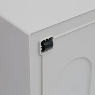 使用場所やシーンに合わせて移動方向を変えられるキャスターが付いており、スムーズに移動ができます。