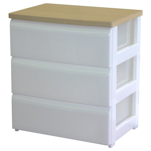 あらゆるインテリアや生活スタイルにもスッと馴染む、シンプルなデザインの3段チェストです。