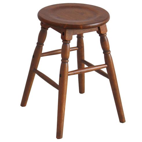 【シンプルだから、どこでも活躍】
直径約29cmのコンパクトな座面と、わずか2kgの軽さで持ち運びも簡単なこのスツールは、リビングや寝室はもちろん、季節家電の置き場所など、家中のあらゆる場所で活躍する一台です。