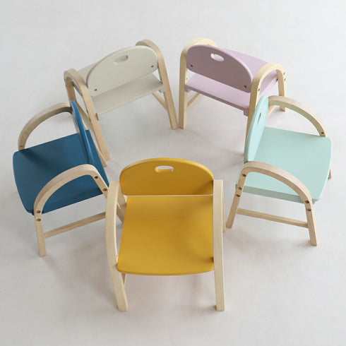 かわいらしくもインテリアに馴染みやすいデザインで、カラーはトレンドを取り入れたこだわりの5色をご用意しています。