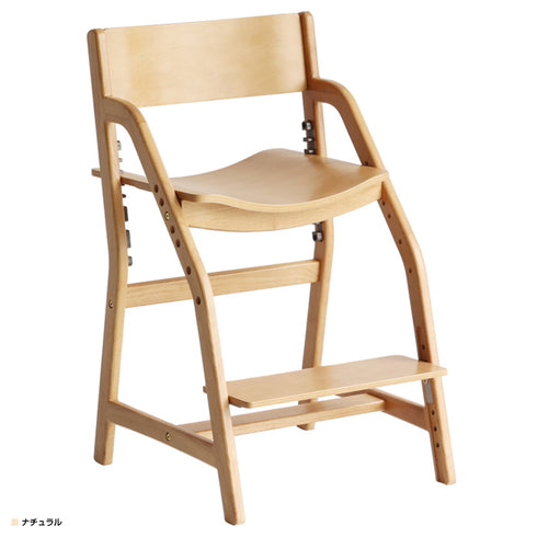 【姿勢で変わる、学ぶ楽しさ】
体にフィットする曲げ加工の背もたれと座面が体の軸を支え、長時間座っても疲れにくいので、学ぶ楽しさがぐんぐん伸びていきます。