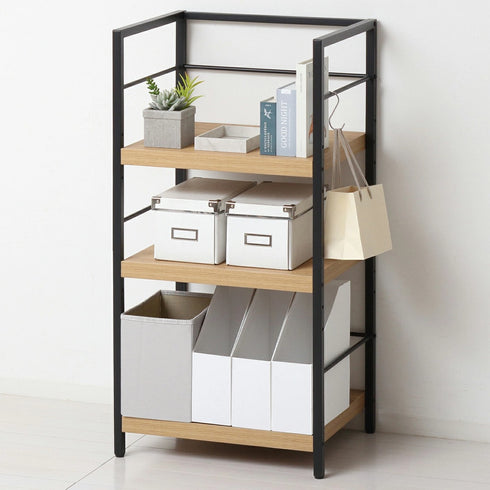 【見せる収納で上質空間】飾りたいものと収納したいものをバランス良く配置することで、リビングや書斎にあなたらしい個性が光る上質な空間を作り出します。