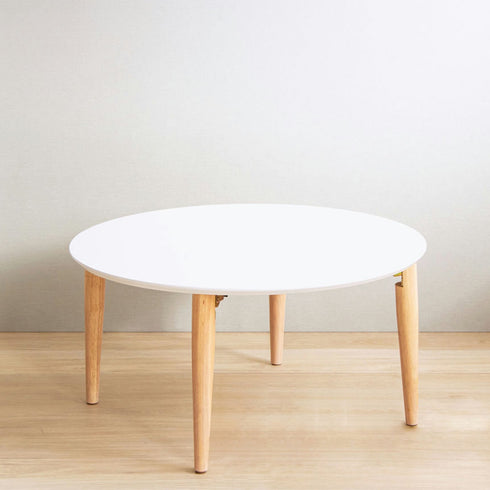 【お部屋に馴染む円形テーブル】
北欧風の柔らかなデザインはどんなお部屋にも自然に溶け込み、ナチュラルな雰囲気を演出します。