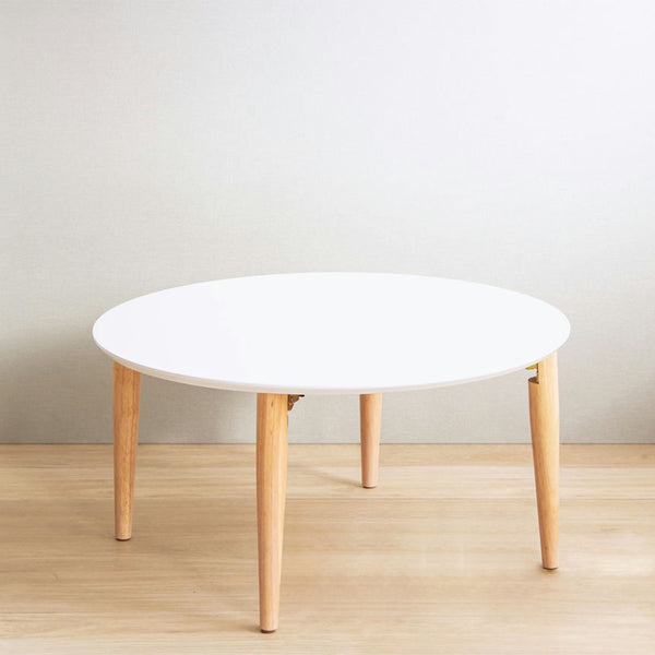 【お部屋に馴染む円形テーブル】
北欧風の柔らかなデザインはどんなお部屋にも自然に溶け込み、ナチュラルな雰囲気を演出します。