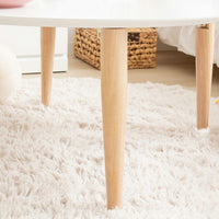 【天然木がもたらす温もり】
ナチュラルな木目の天然木の脚が、お部屋に温かみのある優しい印象をプラスしてくれます。