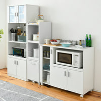 【自由な組み合わせ】複数台を並べることで、統一感のある広々とした収納スペースを創出し、キッチン全体を美しく整えます。