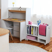 【学習机のベストパートナー】
学習机の隣に置けば、必要な教科書や学用品がさっと取り出せるサイドワゴンに早変わりし、お子様の集中力を途切れさせません。
