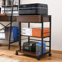 【スマートなワークスペース】散らかりがちなデスク周りをすっきり整え、効率的な作業をサポートします。