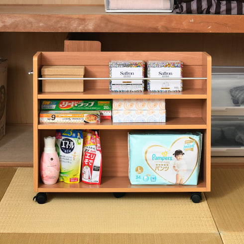 ちょっとした隙間に収まる省スペース設計なのに収納力は抜群で、本やメディア類、日用品のストックなどの収納に最適です。