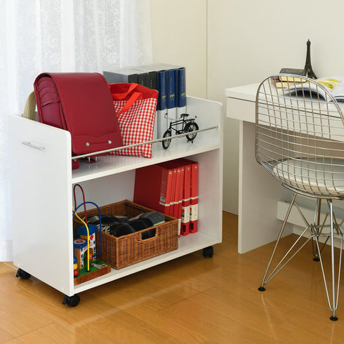 縦の仕切りがないので幅の広いものでもたっぷり収納でき、収納スペースを無駄なく使えます。