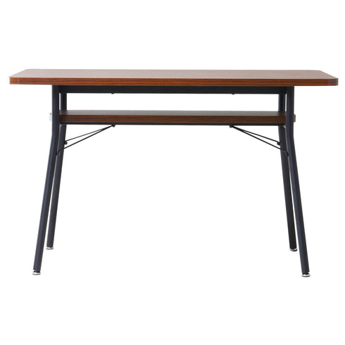 【便利な棚付きデザイン】
天板下には雑誌やリモコンなどを置ける棚が設けられており、テーブルの上をいつでもすっきりと見せることができます。